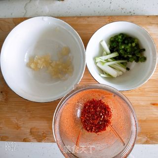 麻辣鸡丝拌面的做法步骤:3