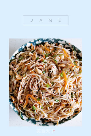 麻辣鸡丝拌面的做法步骤:12