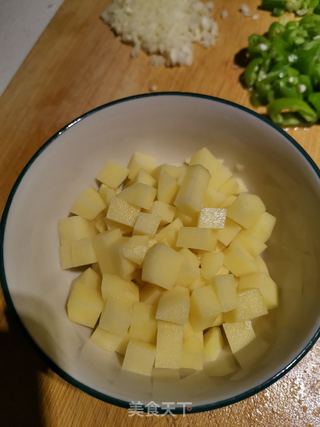 家常茄丁打卤面的做法步骤:2