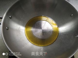 豆角蒜苔蒸面的做法步骤:2