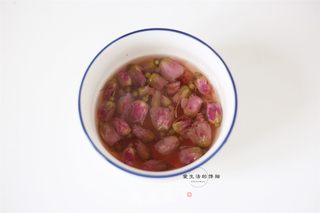 玫瑰荔枝蜜的做法步骤:9
