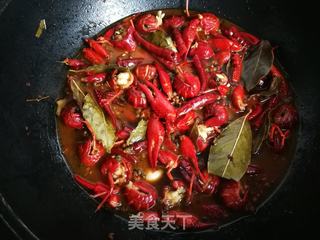 香辣啤酒小龙虾的做法步骤:12