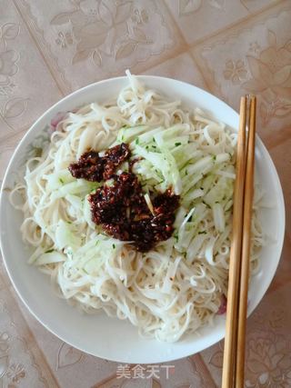 懒人餐黄瓜拌面的做法步骤:3