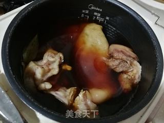 下酒菜~卤猪耳的做法步骤:4