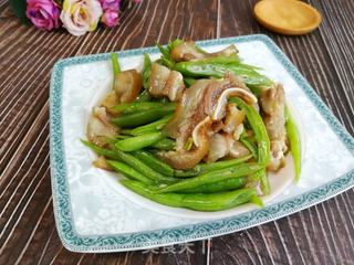 下酒菜~豆角丝炒猪耳的做法步骤:5