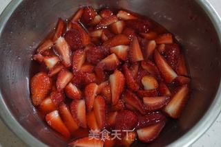 草莓果酱的做法步骤:4