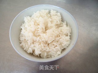 菠萝炒饭的做法步骤:2