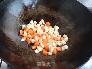 菠萝炒饭的做法步骤:8