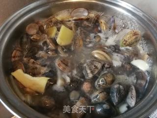 油盐水浸蚬的做法步骤：4