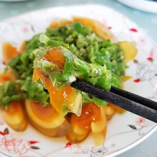 擂椒皮蛋的做法步骤:11