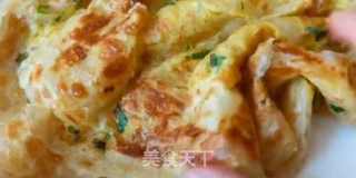 超详细五珍粉烙饼做法,想要做饼不干不硬,记住这3点,10年经验总结,保证柔软多层!的做法步骤:11