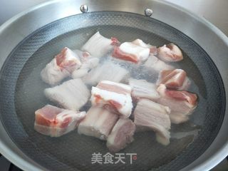 “下酒菜”红烧肉鹌鹑蛋的做法步骤:7