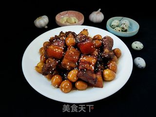 “下酒菜”红烧肉鹌鹑蛋的做法步骤:2