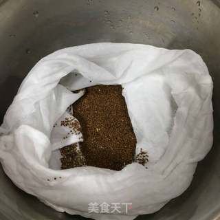 蓝莓酱手搓冰粉的做法步骤:3