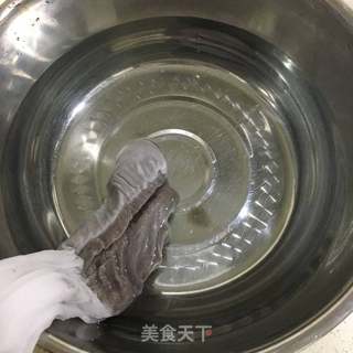 蓝莓酱手搓冰粉的做法步骤:5