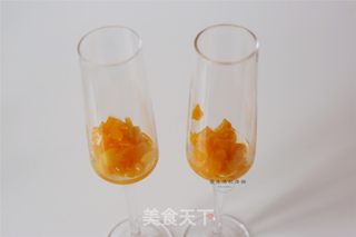 黄桃苏打饮的做法步骤:5