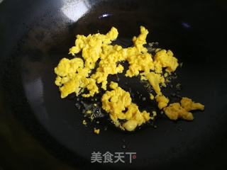 鸡蛋豇豆炒饭的做法步骤：3