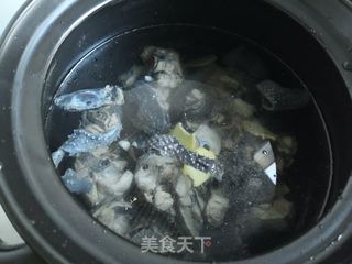 乌鸡山药红枣枸杞汤的做法步骤:4