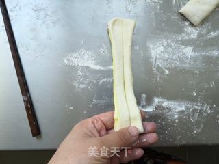 葱油小花卷的做法步骤：16