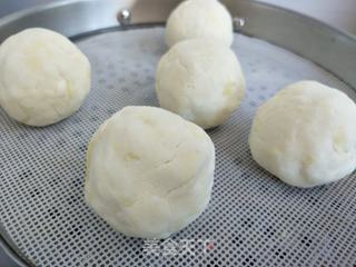 土豆泥素馅包的做法步骤:11