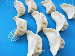 三合面水晶饺的做法步骤:7