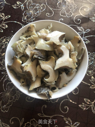 爆炒海螺片的做法步骤：2