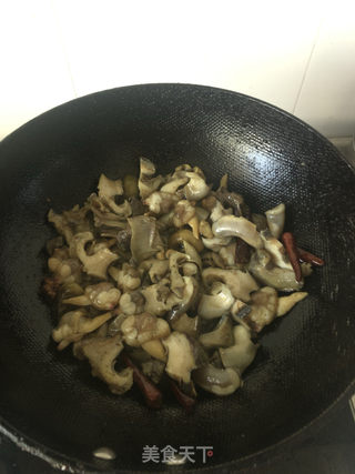 爆炒海螺片的做法步骤：4