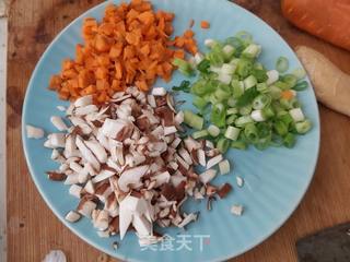 鲜味炸酱面的做法步骤:3