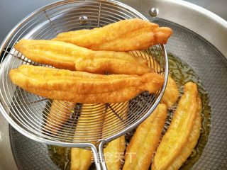 脆皮油条的做法步骤:12