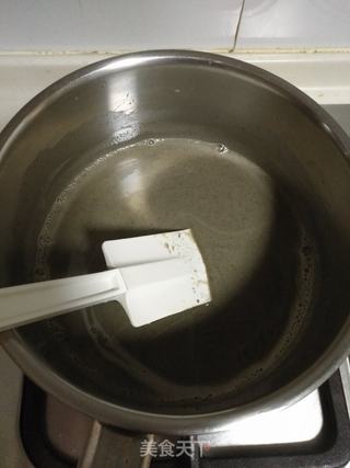 椰香黑芝麻冰淇淋的做法步骤:5