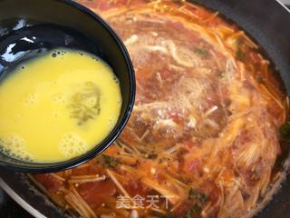 “酸甜美食”酸辣肉丝汤的做法步骤:8