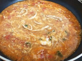 “酸甜美食”酸辣肉丝汤的做法步骤:10