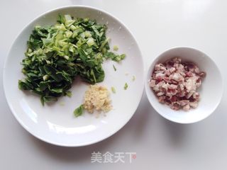 青菜咸肉炒饭的做法步骤:2
