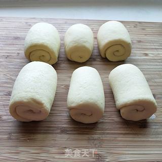 玉米面馒头的做法步骤:12