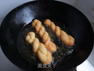 麻花的做法步骤:13