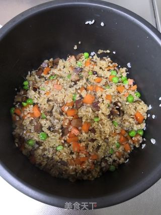 蔬菜腊肉饭的做法步骤:10