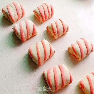 条纹馒头的做法步骤:10