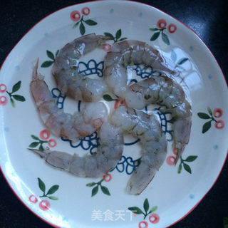 胡萝卜青菜鲜虾粥的做法步骤：4