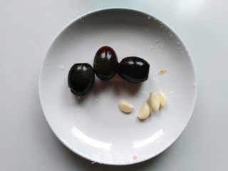 青椒拌皮蛋的做法步骤:4