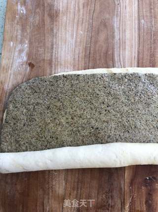 黑芝麻花卷的做法步骤:12