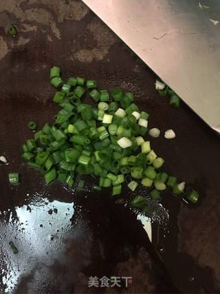 香菇肉酱豆腐羹的做法步骤：2