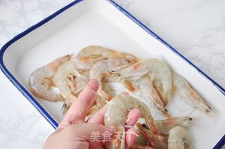 红烧大虾的做法步骤:2