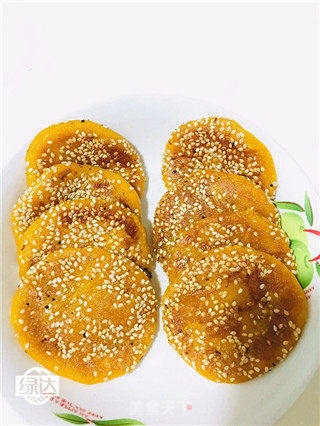 芝麻南瓜饼的做法步骤:9
