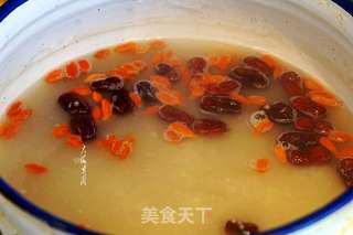 红枣枸杞黑小米粥的做法步骤:5