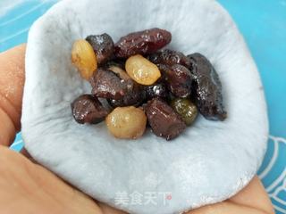 蓝蝴蝶彩豆包的做法步骤:7