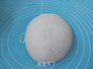 蓝蝴蝶彩豆包的做法步骤:5