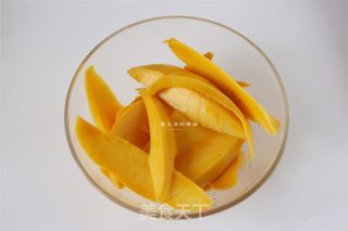 杨枝甘露布丁的做法步骤:4