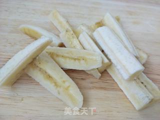 油炸脆皮香蕉的做法步骤:3