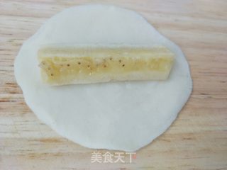 油炸脆皮香蕉的做法步骤:4