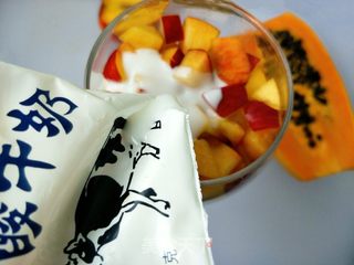 酸奶水果捞的做法步骤:7
